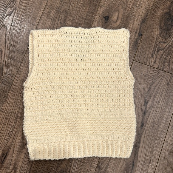 Vintage Hand Made Crochet Knit Vest Ivory Cream 1950’s 60’s Like New - Picture 4 of 10